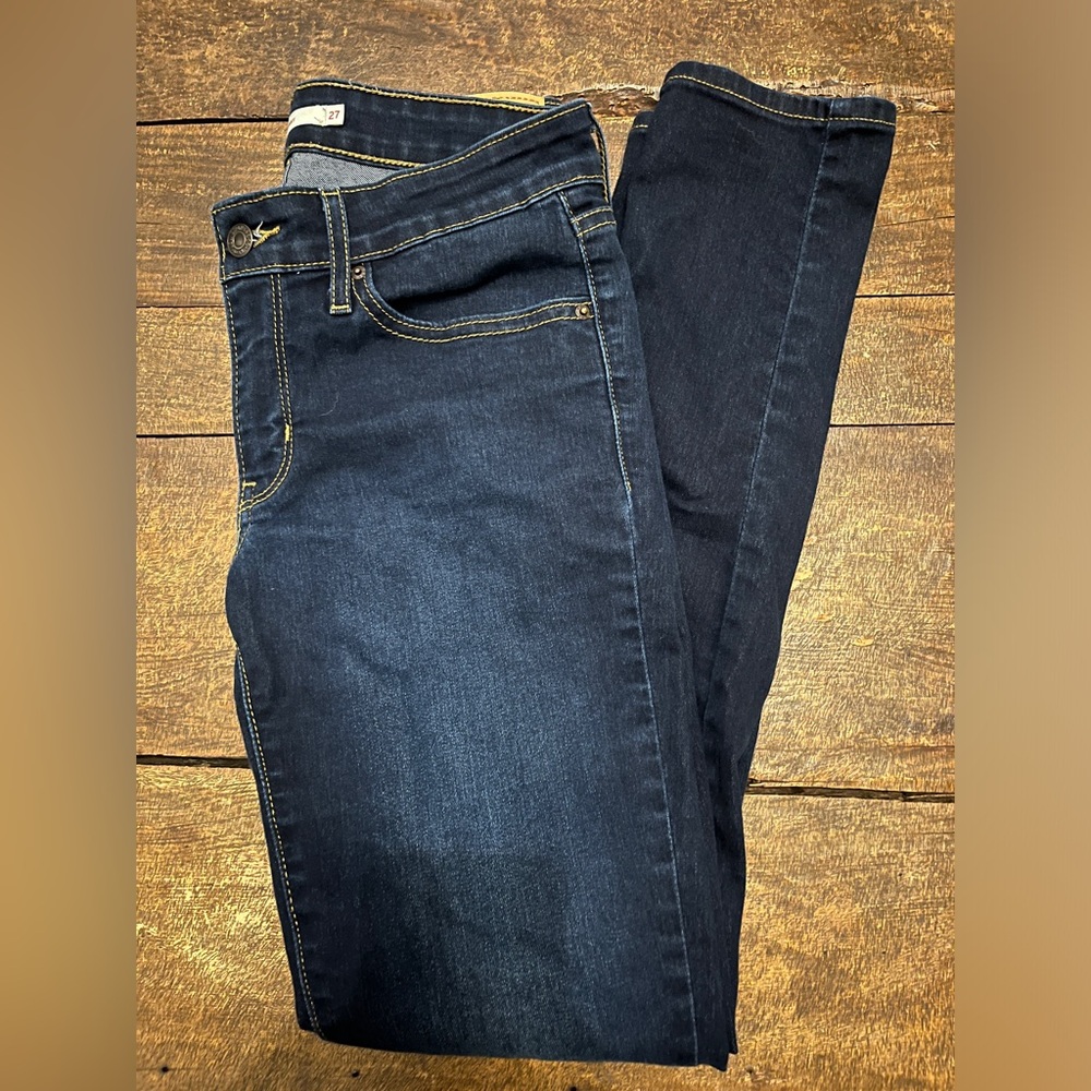 Levi’s Dark Skinny Jeans